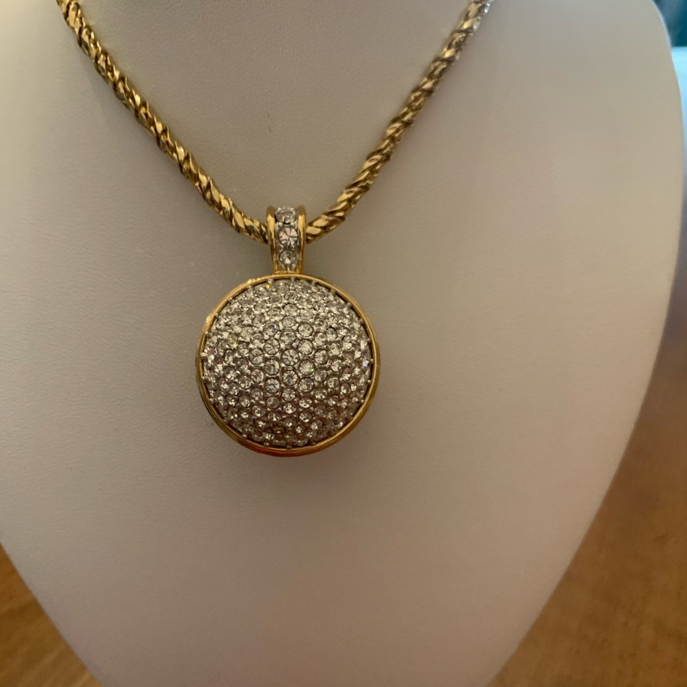 Swarovski Elegant Gold and Silver Pendant Necklace lots of Bling Bling - Picture 4 of 5